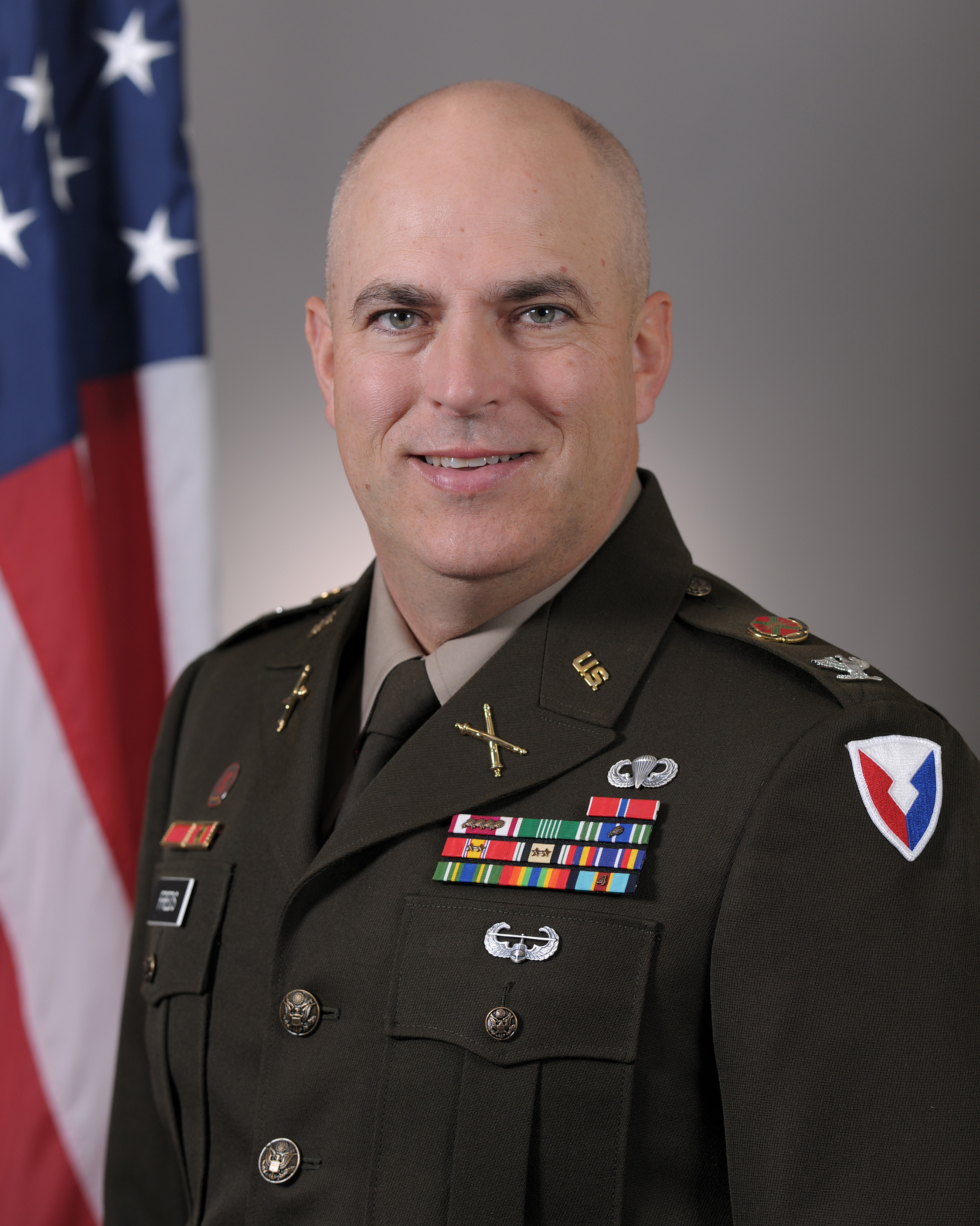 COL Will B Freds
